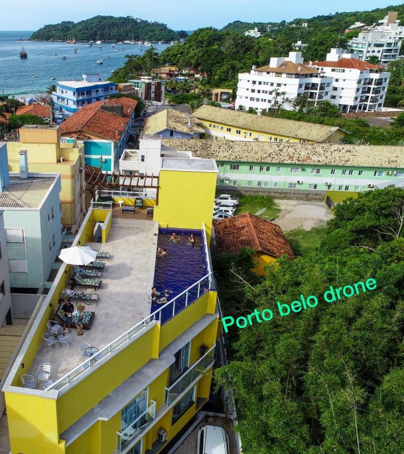Pousada Vila Portuguesa บอมบินญัส ภายนอก รูปภาพ