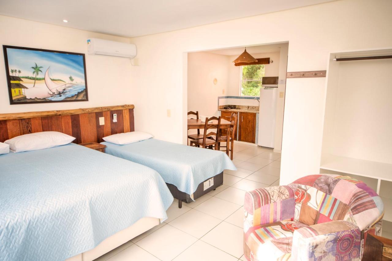 Pousada Vila Portuguesa บอมบินญัส ภายนอก รูปภาพ