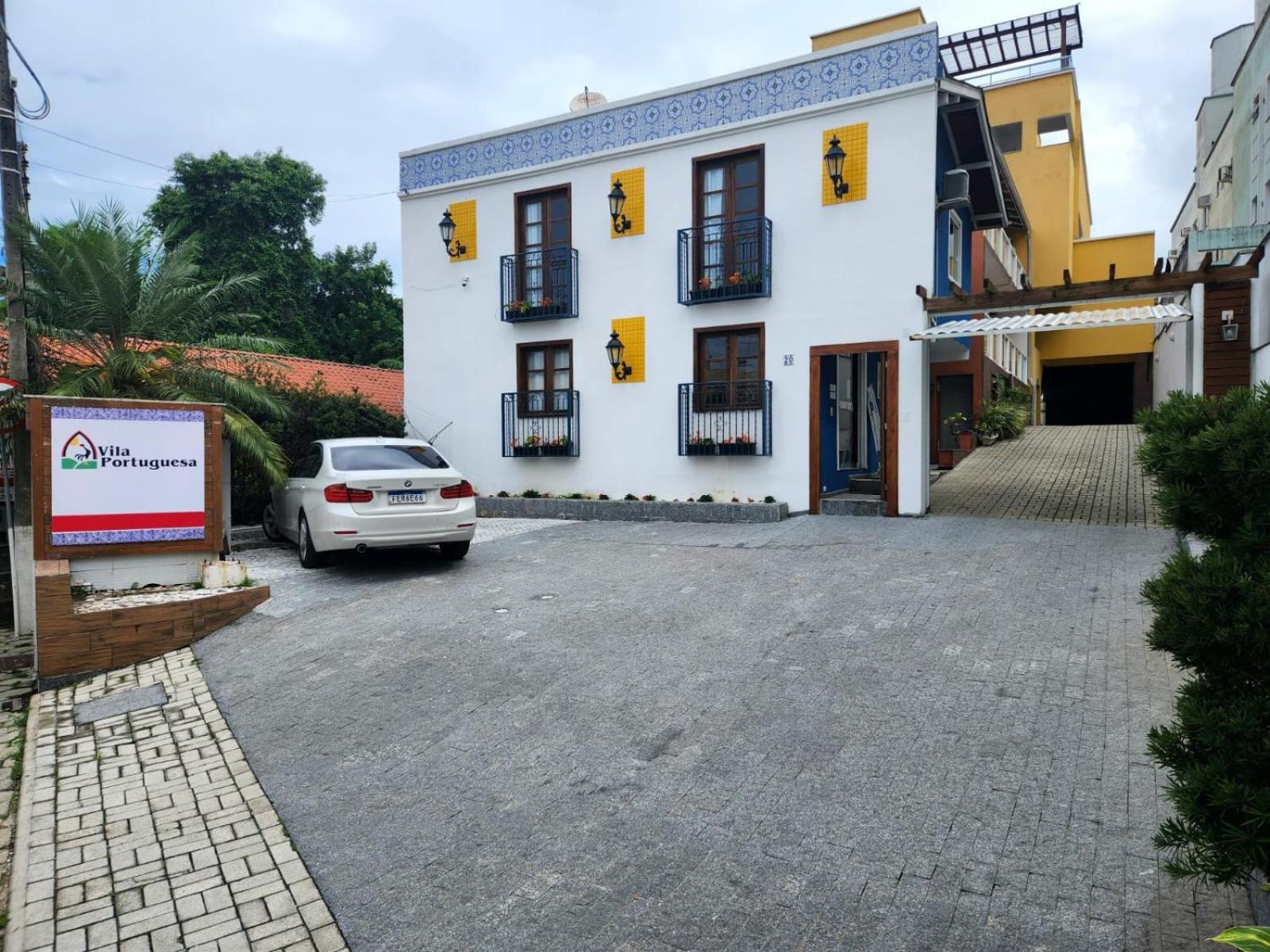 Pousada Vila Portuguesa บอมบินญัส ภายนอก รูปภาพ